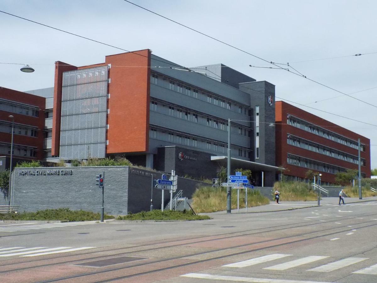 La Lodelinsartoise - Meuble De Vacances 3 Cles Charleroi Eksteriør bilde
